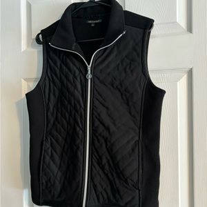 FOR CYNTHIA VEST Black Quilted Front